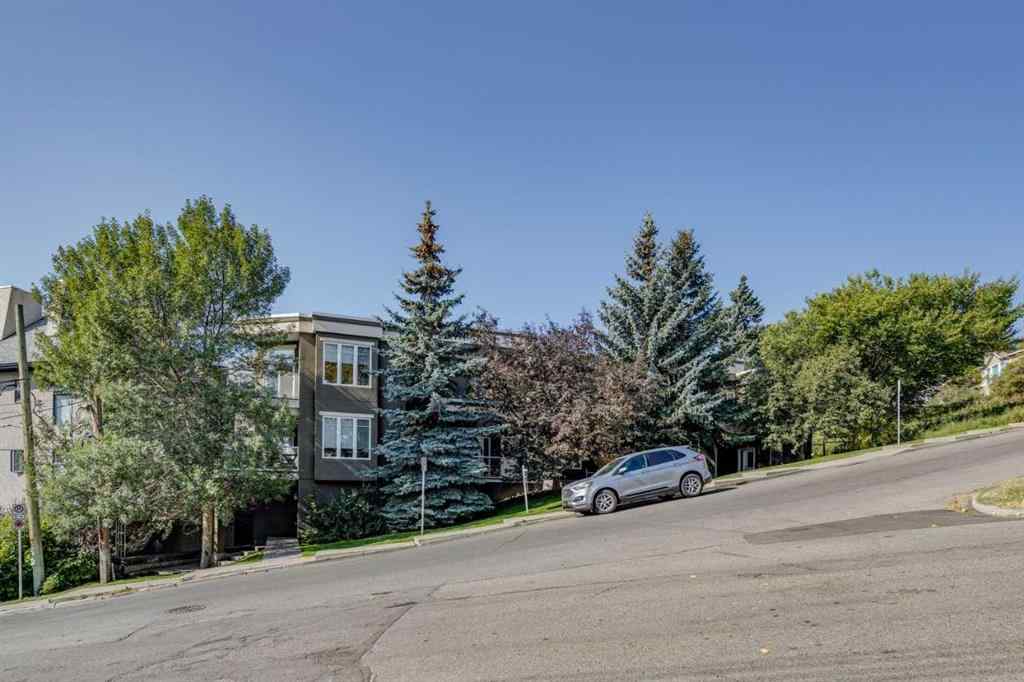 MLS® A2258598 - 525 5 Street NE in Bridgeland/Riverside Calgary, Residential