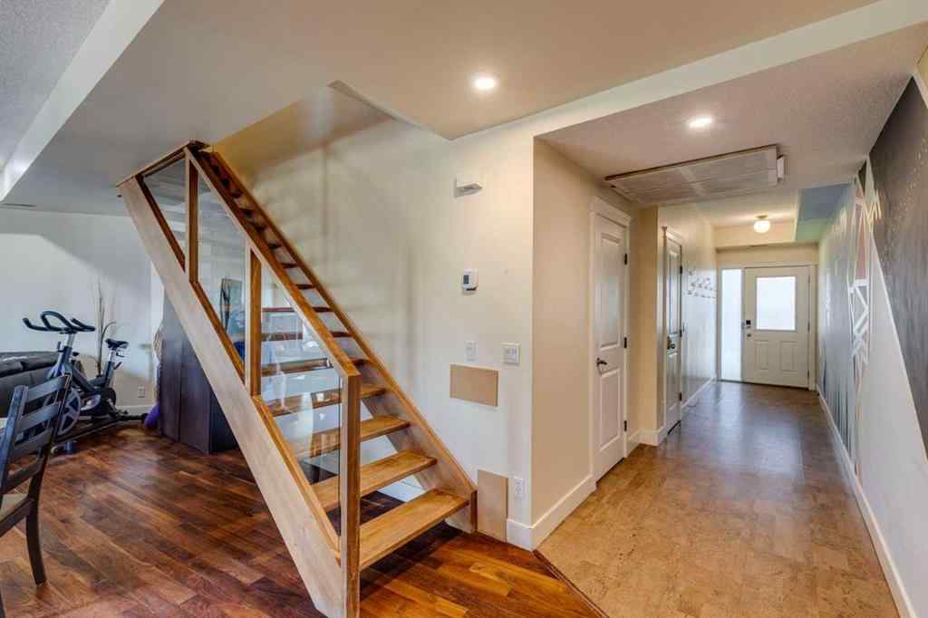 MLS® A2258598 - 525 5 Street NE in Bridgeland/Riverside Calgary, Residential