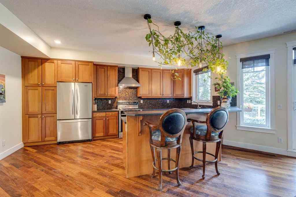 MLS® A2258598 - 525 5 Street NE in Bridgeland/Riverside Calgary, Residential