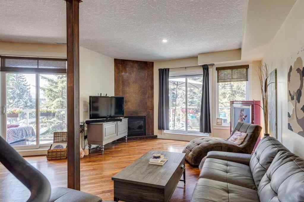 MLS® A2258598 - 525 5 Street NE in Bridgeland/Riverside Calgary, Residential