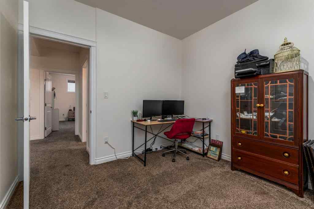 MLS® A2258602 - 2004 61 Avenue  in Lakeside Lloydminster, Residential