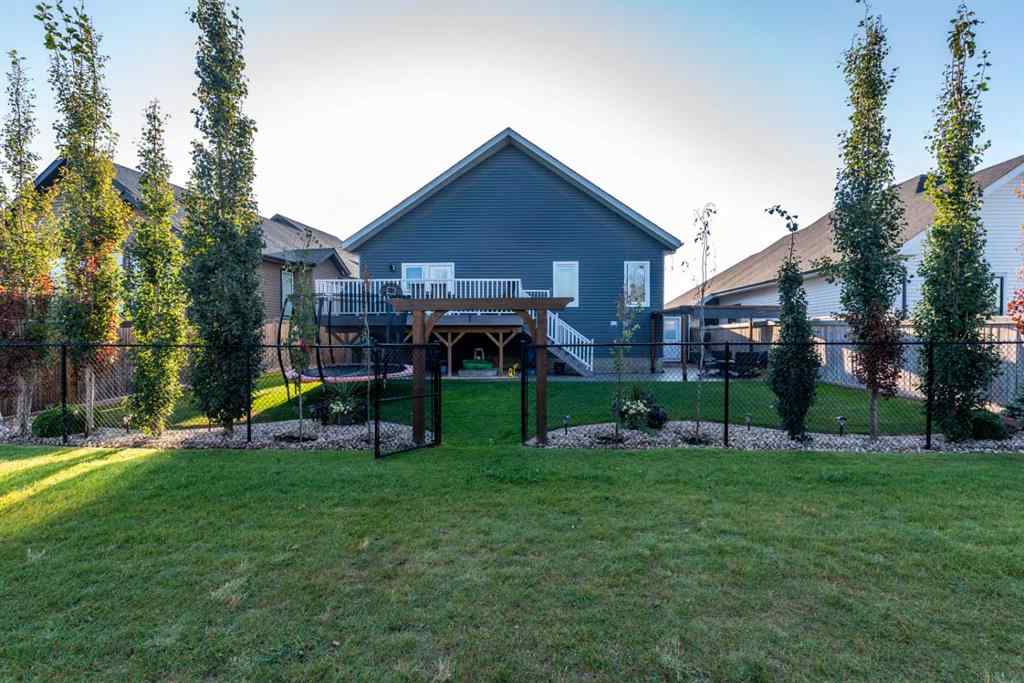 MLS® A2258602 - 2004 61 Avenue  in Lakeside Lloydminster, Residential