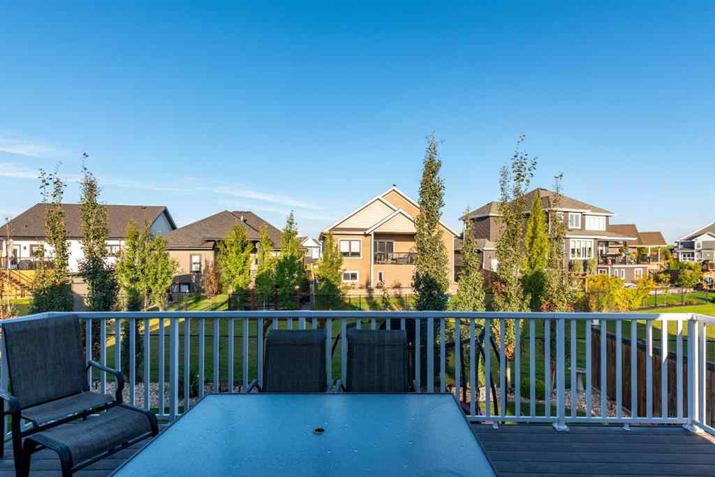 MLS® A2258602 - 2004 61 Avenue  in Lakeside Lloydminster, Residential