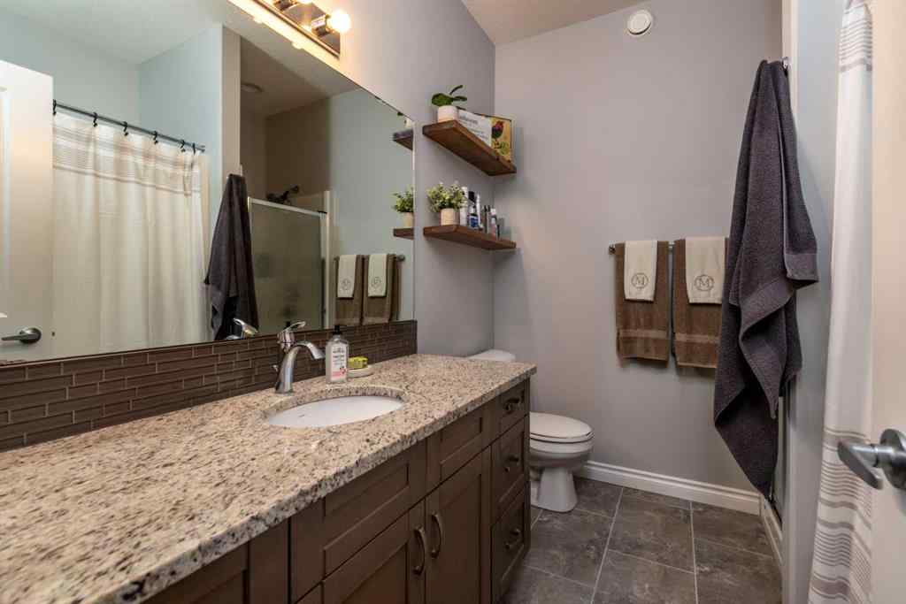 MLS® A2258602 - 2004 61 Avenue  in Lakeside Lloydminster, Residential