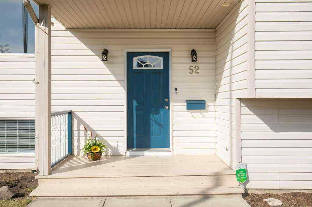 MLS® A2258603 - 52 Harper Drive  in Hewlett Park Sylvan Lake, Residential