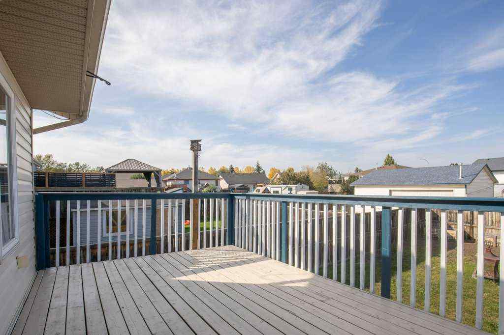 MLS® A2258603 - 52 Harper Drive  in Hewlett Park Sylvan Lake, Residential