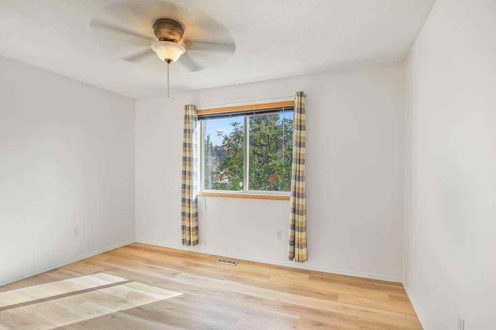 MLS® A2258603 - 52 Harper Drive  in Hewlett Park Sylvan Lake, Residential