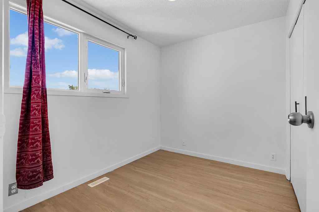 MLS® A2258604 - 20 Whitmire Road NE in Whitehorn Calgary, Residential
