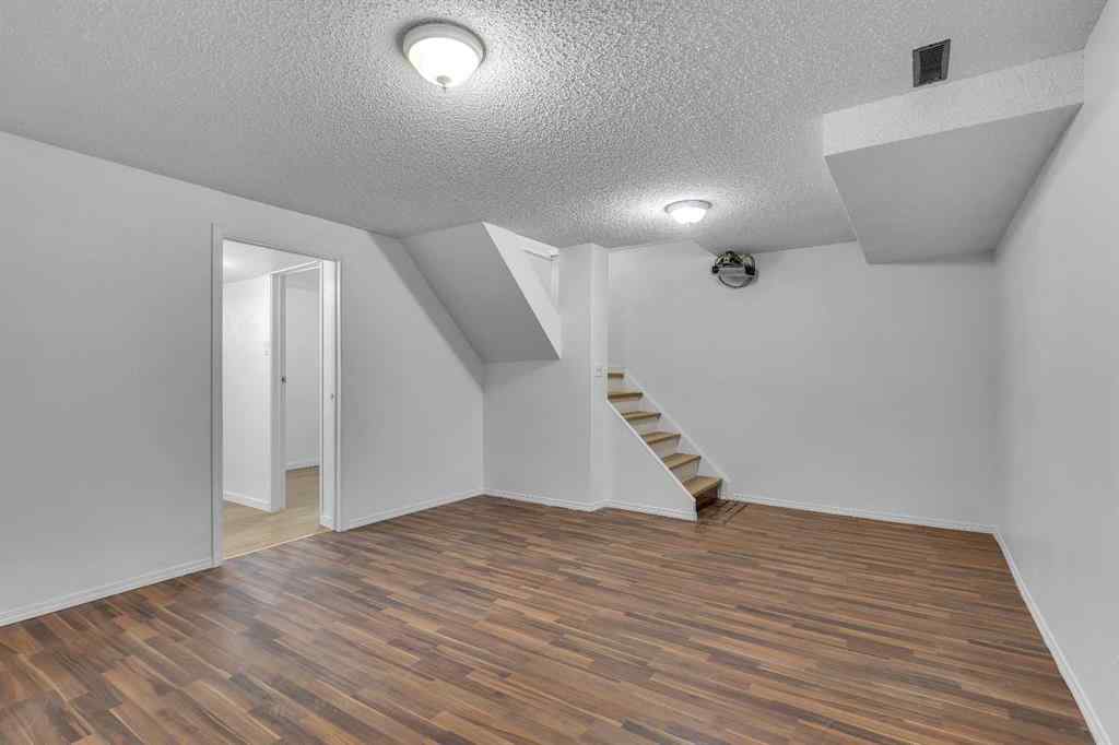 MLS® A2258604 - 20 Whitmire Road NE in Whitehorn Calgary, Residential