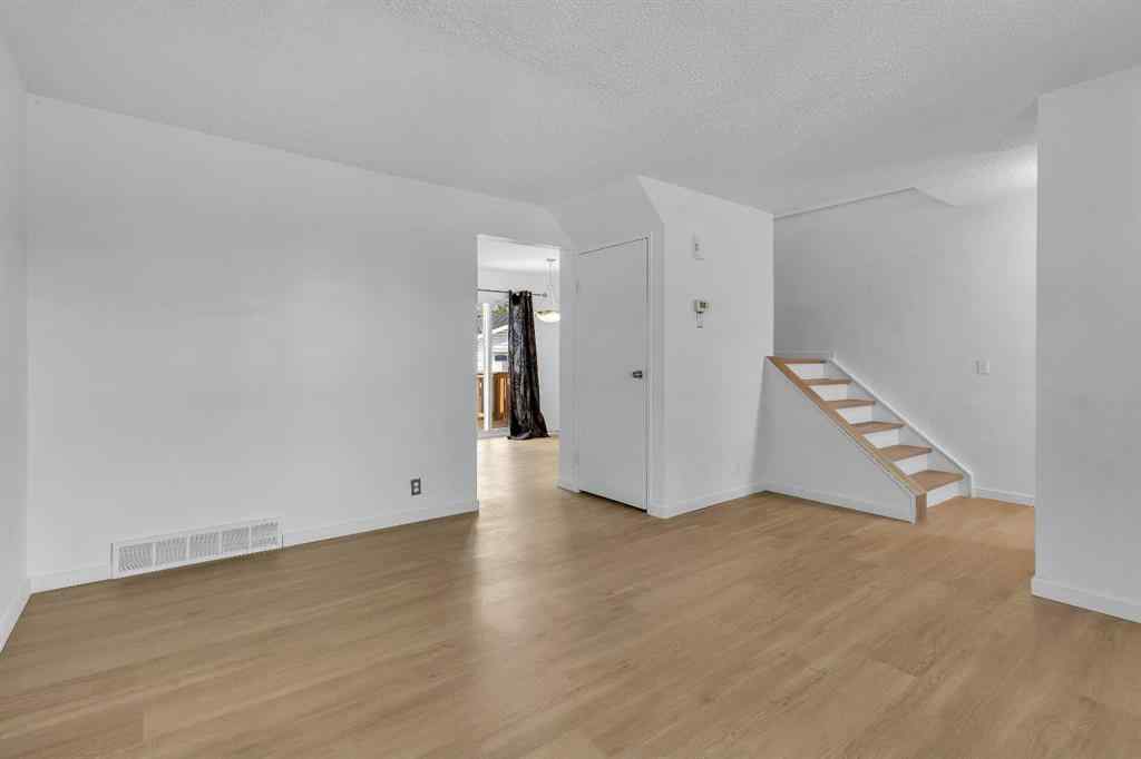 MLS® A2258604 - 20 Whitmire Road NE in Whitehorn Calgary, Residential