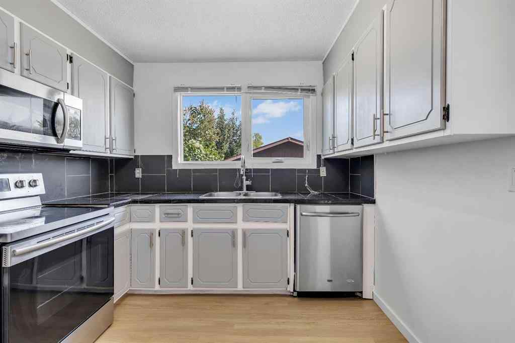 MLS® A2258604 - 20 Whitmire Road NE in Whitehorn Calgary, Residential