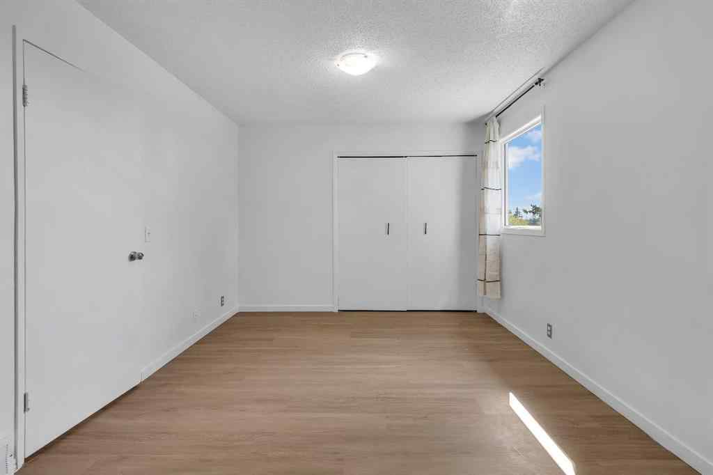 MLS® A2258604 - 20 Whitmire Road NE in Whitehorn Calgary, Residential