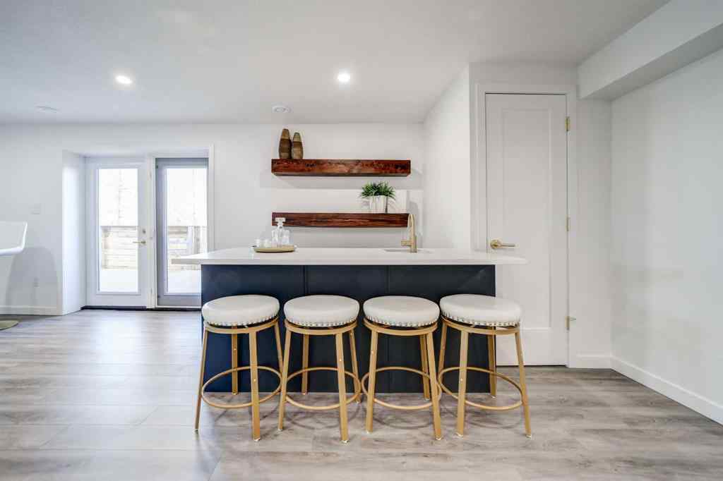 MLS® A2258612 - 10 Sunset Crescent  in NONE Rural Lethbridge County, Residential