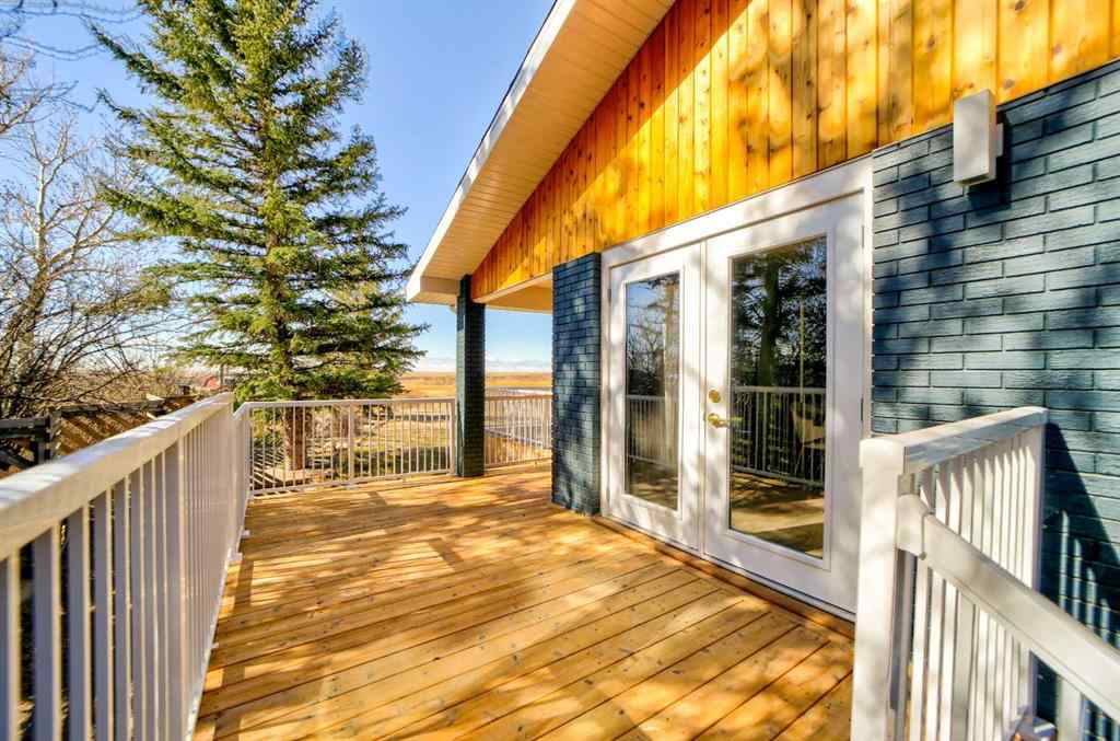 MLS® A2258612 - 10 Sunset Crescent  in NONE Rural Lethbridge County, Residential