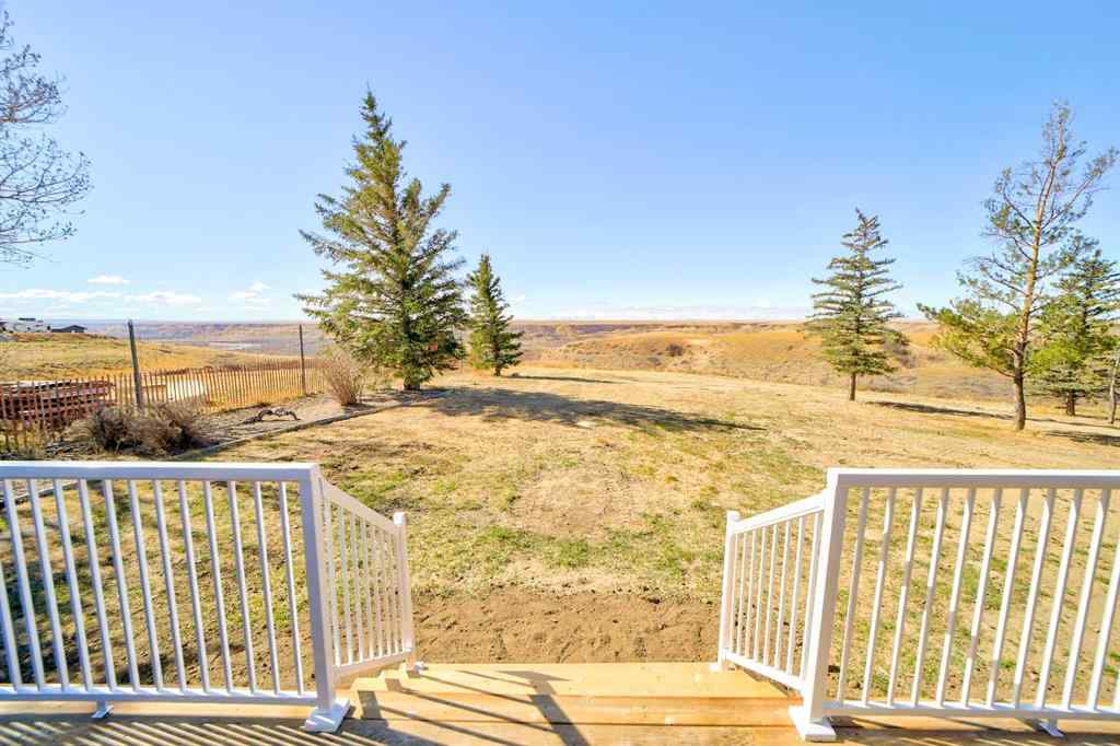 MLS® A2258612 - 10 Sunset Crescent  in NONE Rural Lethbridge County, Residential