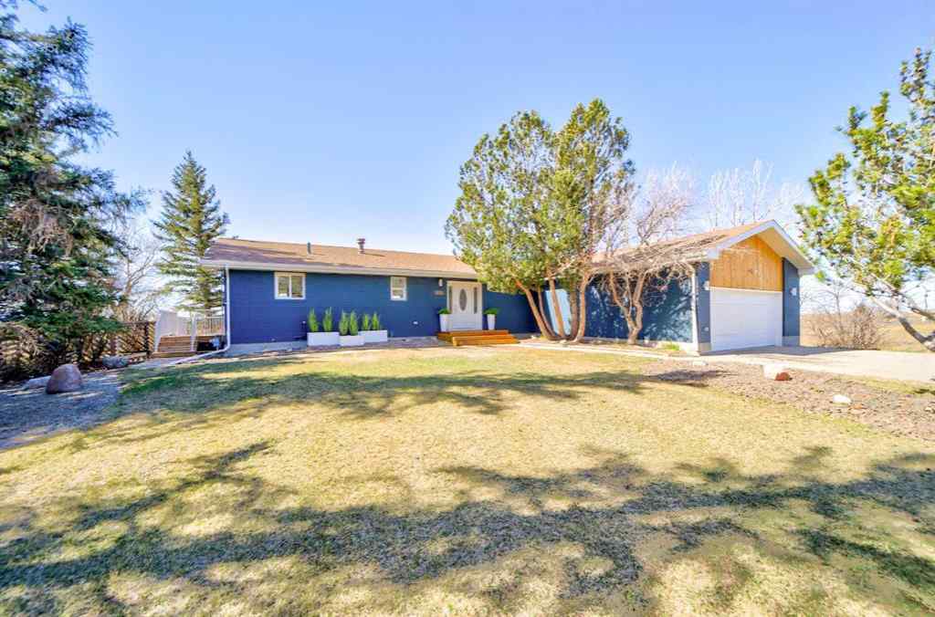 MLS® A2258612 - 10 Sunset Crescent  in NONE Rural Lethbridge County, Residential