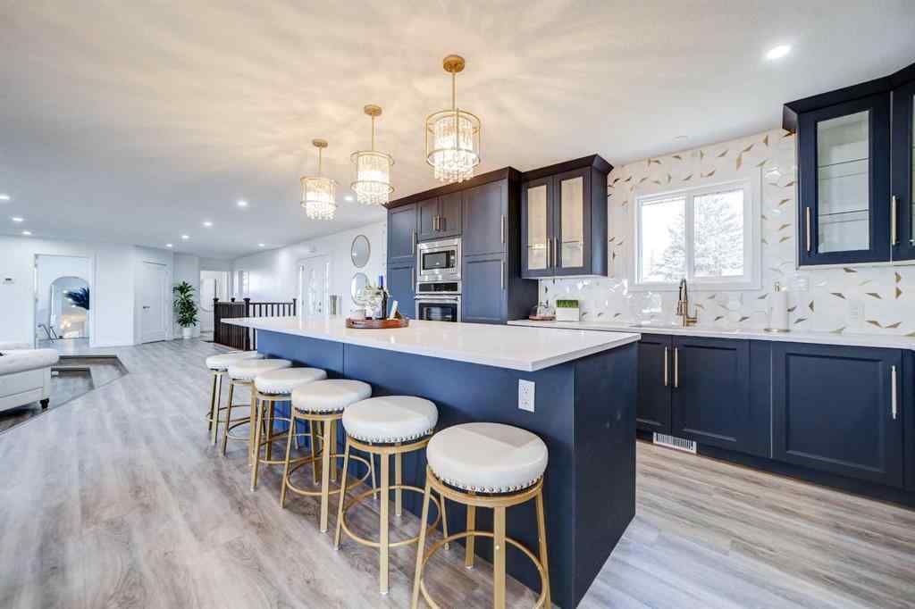 MLS® A2258612 - 10 Sunset Crescent  in NONE Rural Lethbridge County, Residential