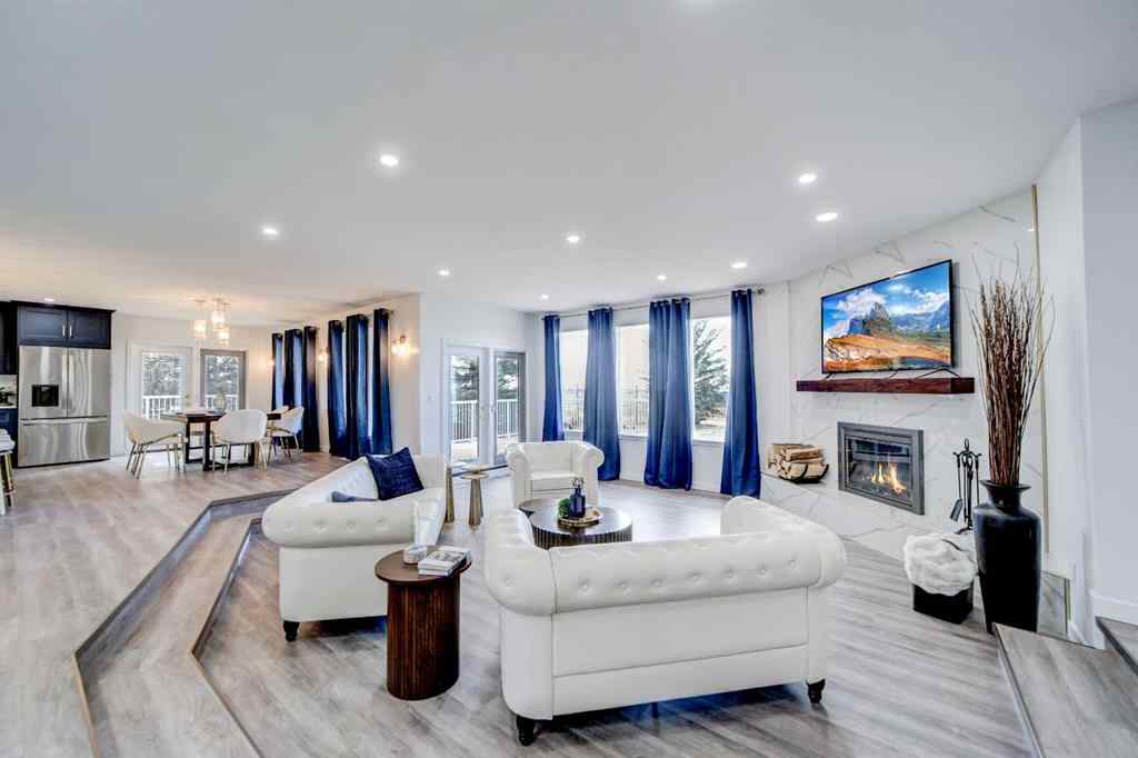 MLS® A2258612 - 10 Sunset Crescent  in NONE Rural Lethbridge County, Residential