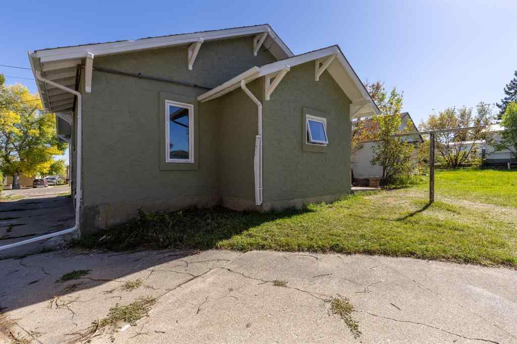 MLS® A2258613 - 257 2 Street W in NONE Cardston, Residential