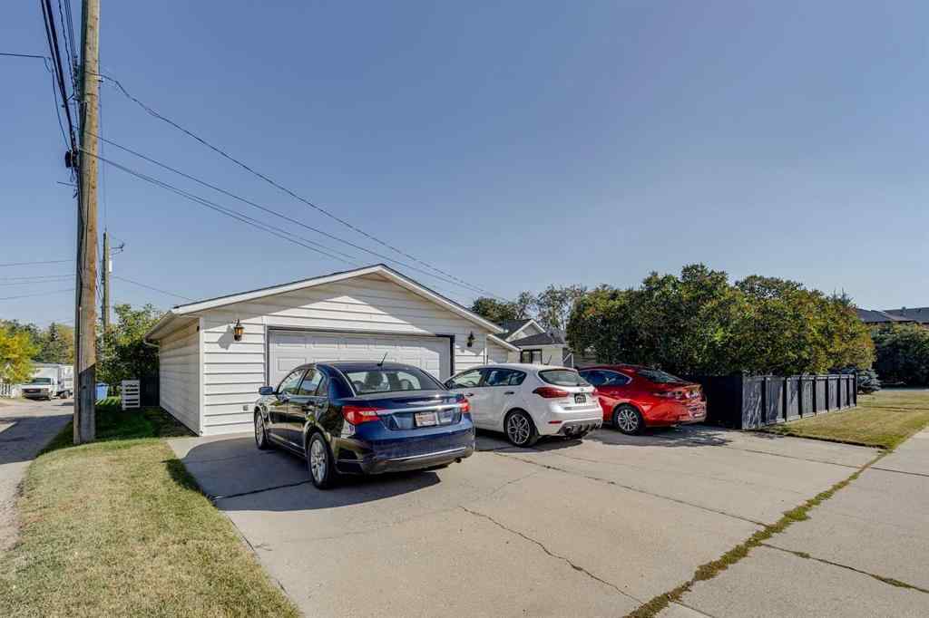 MLS® A2258614 - 840 19 Avenue NW in Mount Pleasant Calgary, Residential