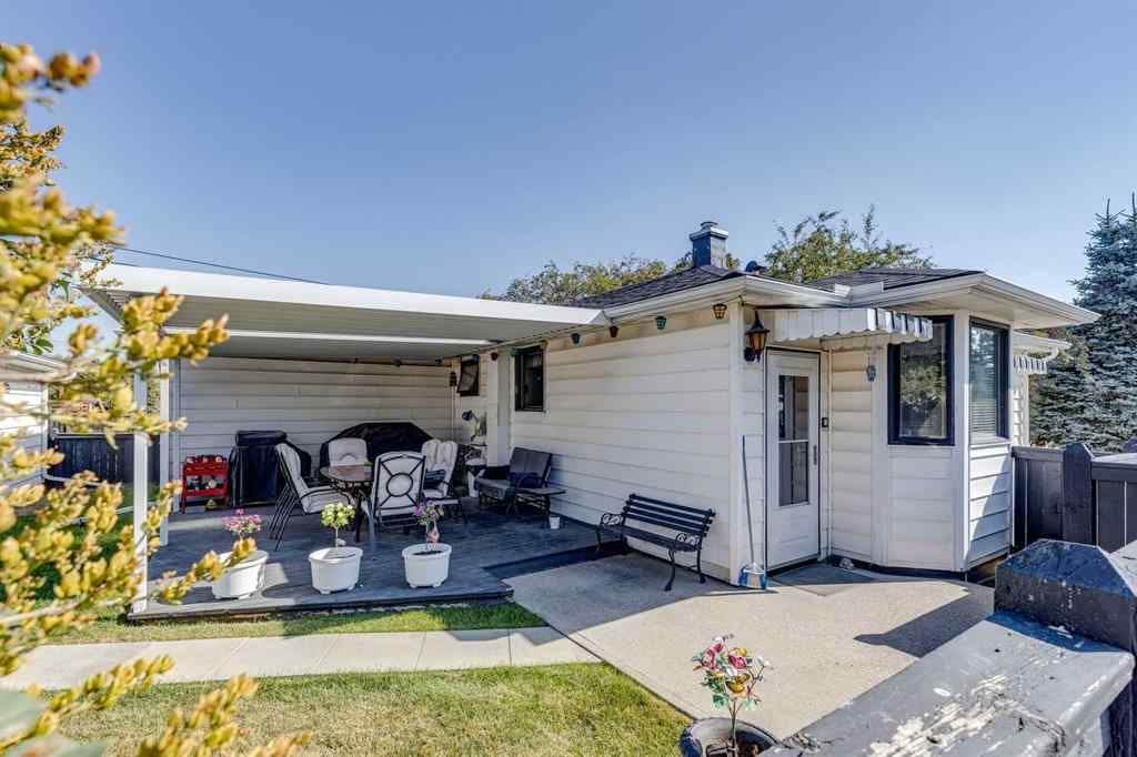 MLS® A2258614 - 840 19 Avenue NW in Mount Pleasant Calgary, Residential