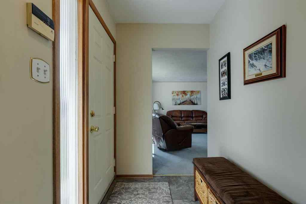 MLS® A2258615 - 4735 Chapel Road NW in Charleswood Calgary, Residential