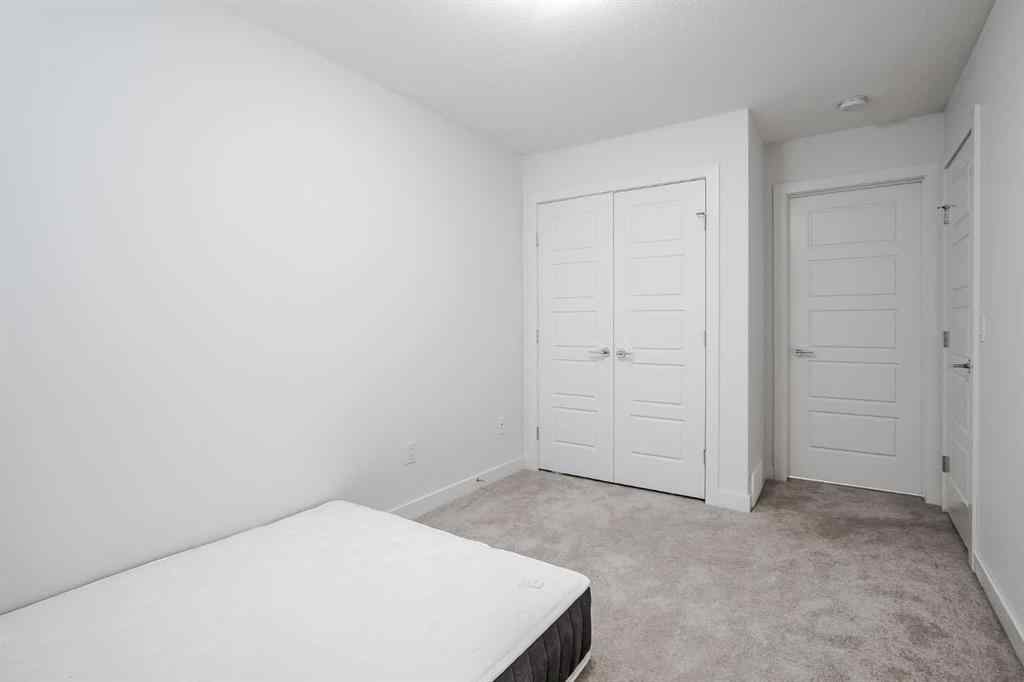 MLS® A2258616 - Unit #2 136 22 Avenue NE in Tuxedo Park Calgary, Residential