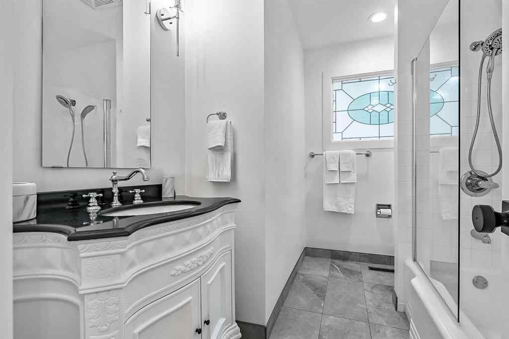 MLS® A2258617 - 8232 10 Street SW in Chinook Park Calgary, Residential