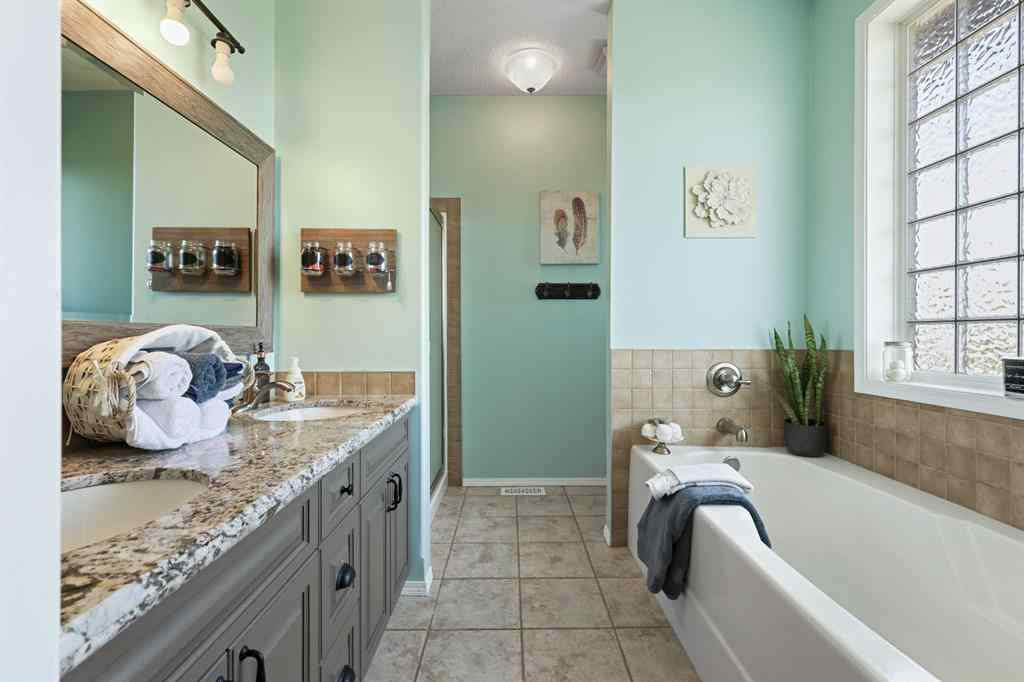 MLS® A2258626 - 250020 Range Road 275   in NONE Rural Rocky View County, Residential