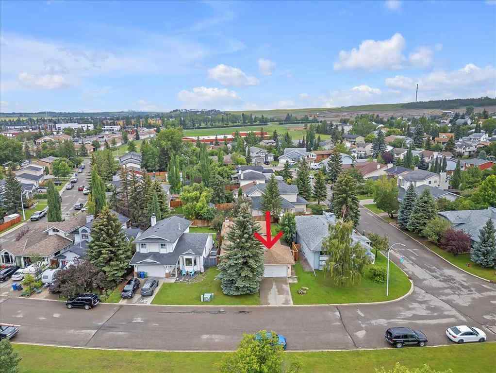 MLS® A2258634 - 28 Hunters Crescent  in Hunters Glen Okotoks, Residential