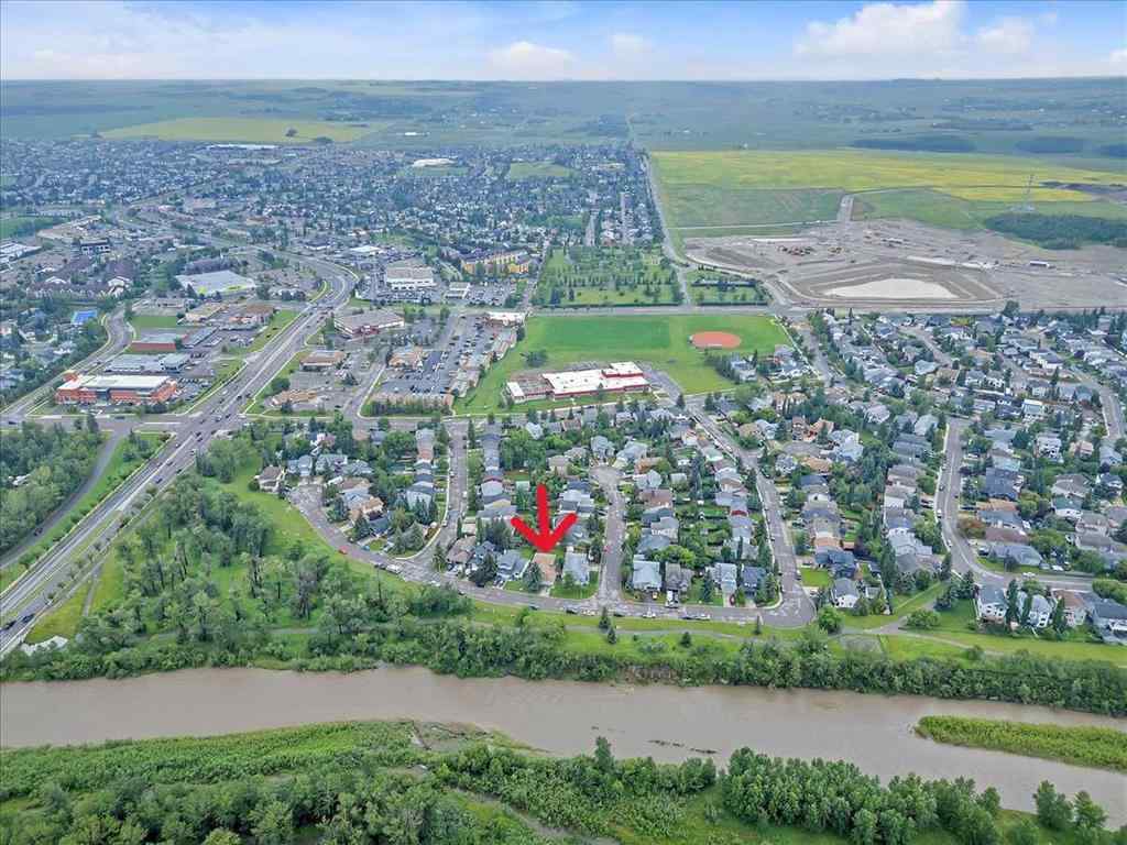 MLS® A2258634 - 28 Hunters Crescent  in Hunters Glen Okotoks, Residential