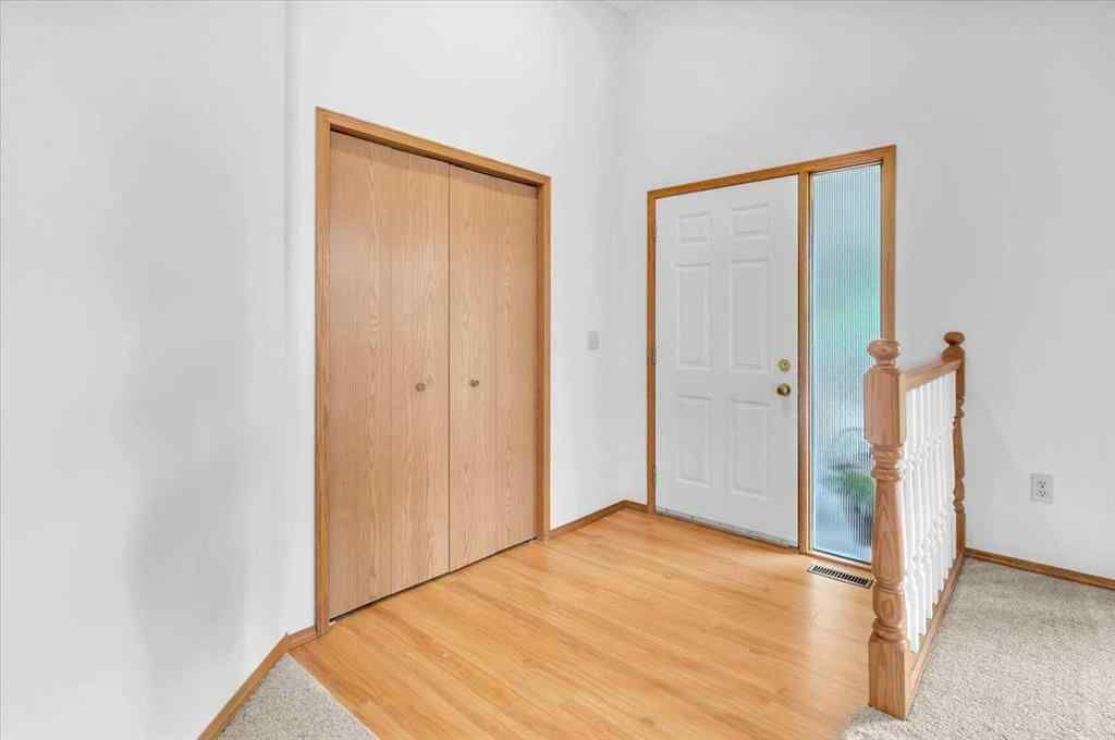 MLS® A2258634 - 28 Hunters Crescent  in Hunters Glen Okotoks, Residential
