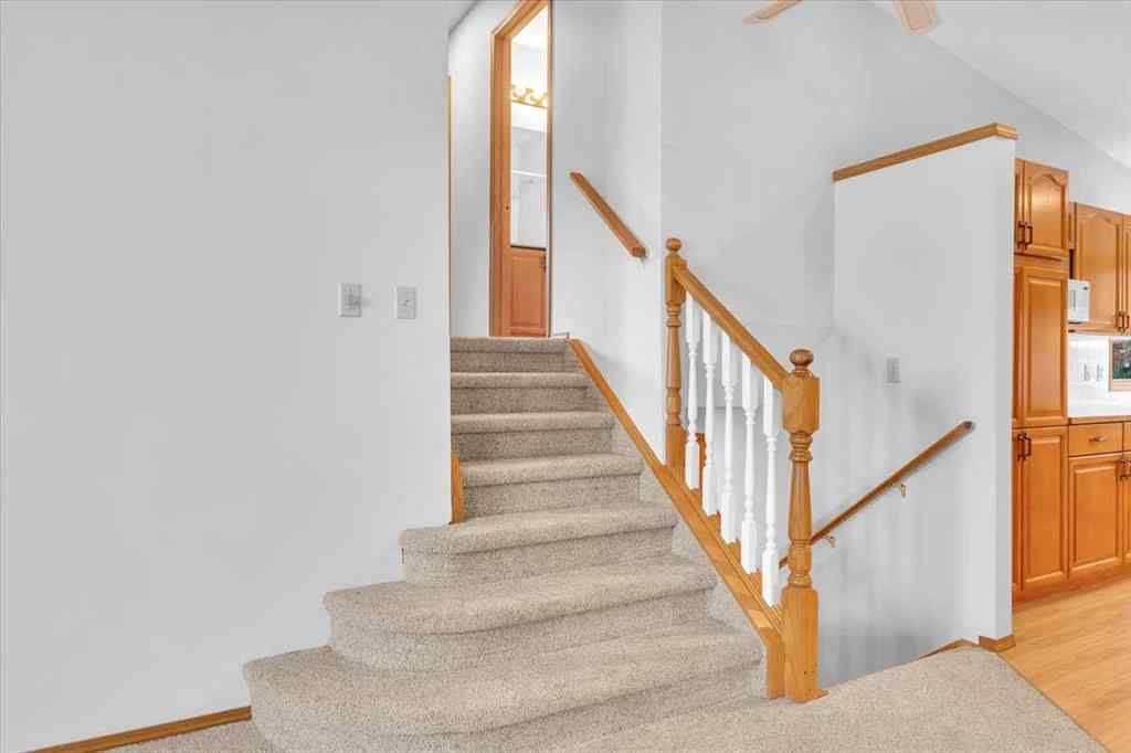 MLS® A2258634 - 28 Hunters Crescent  in Hunters Glen Okotoks, Residential