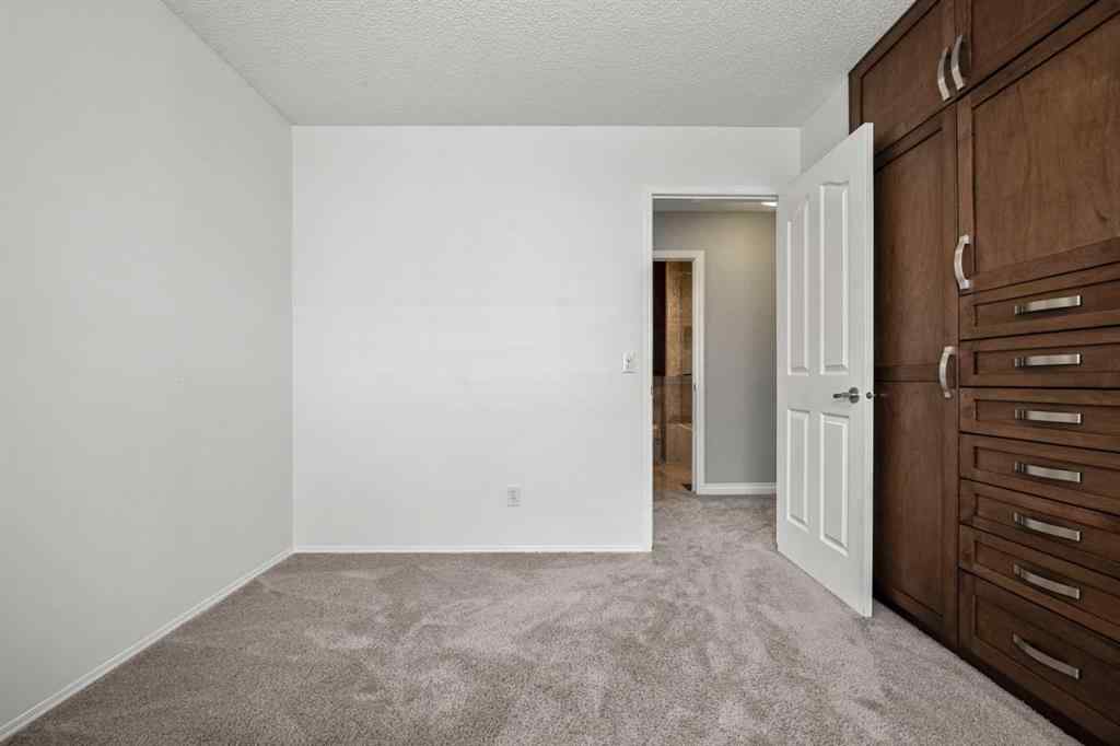 MLS® A2258636 - 7826 Springbank Way SW in Springbank Hill Calgary, Residential