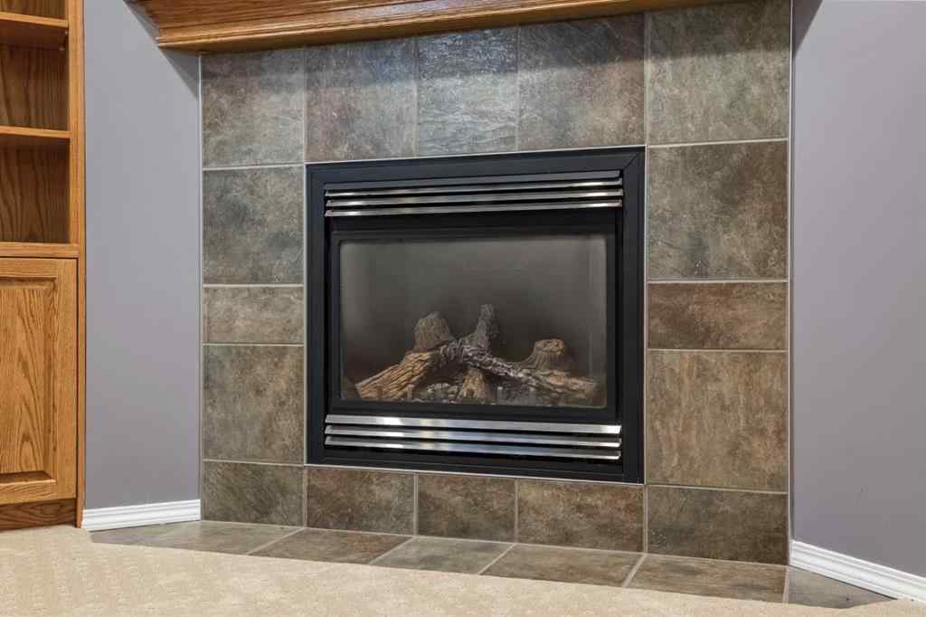 MLS® A2258636 - 7826 Springbank Way SW in Springbank Hill Calgary, Residential