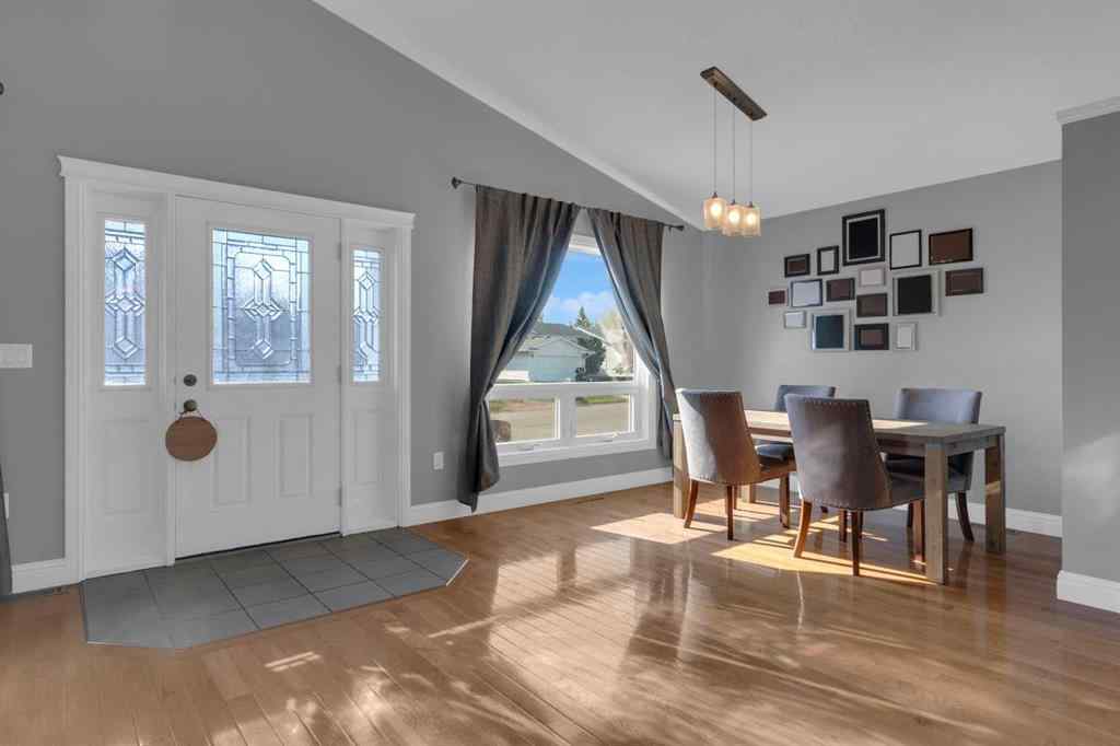 MLS® A2258643 - 212 3 Street N in NONE Vulcan, Residential