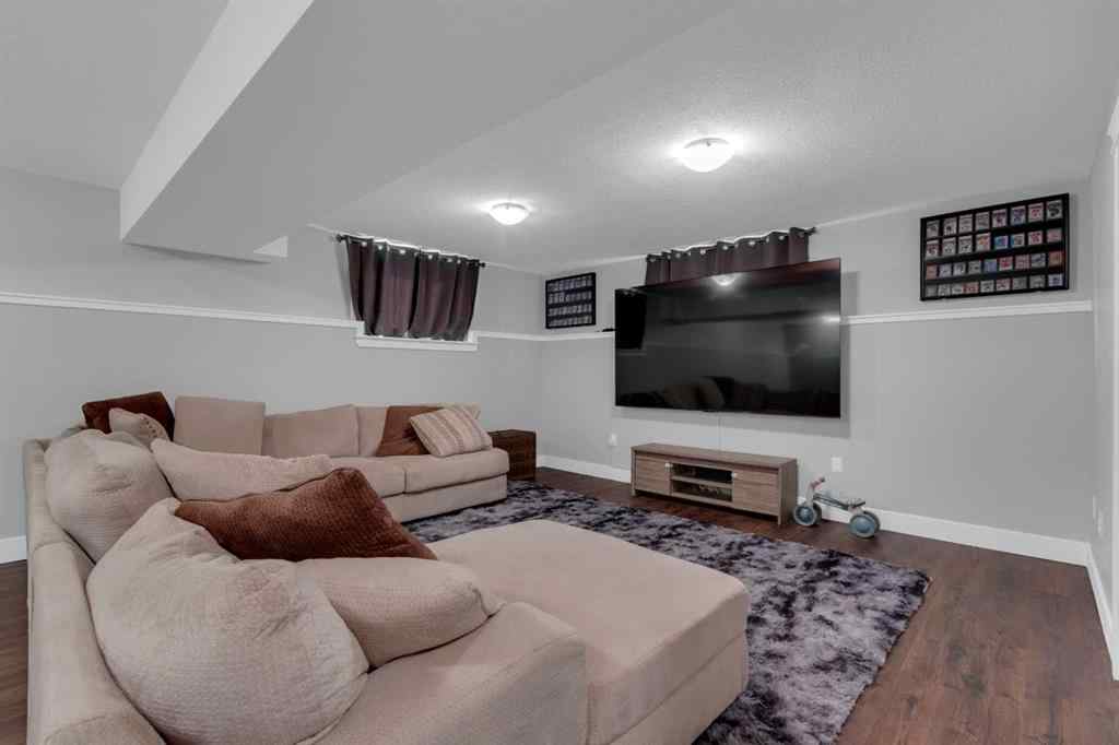 MLS® A2258643 - 212 3 Street N in NONE Vulcan, Residential