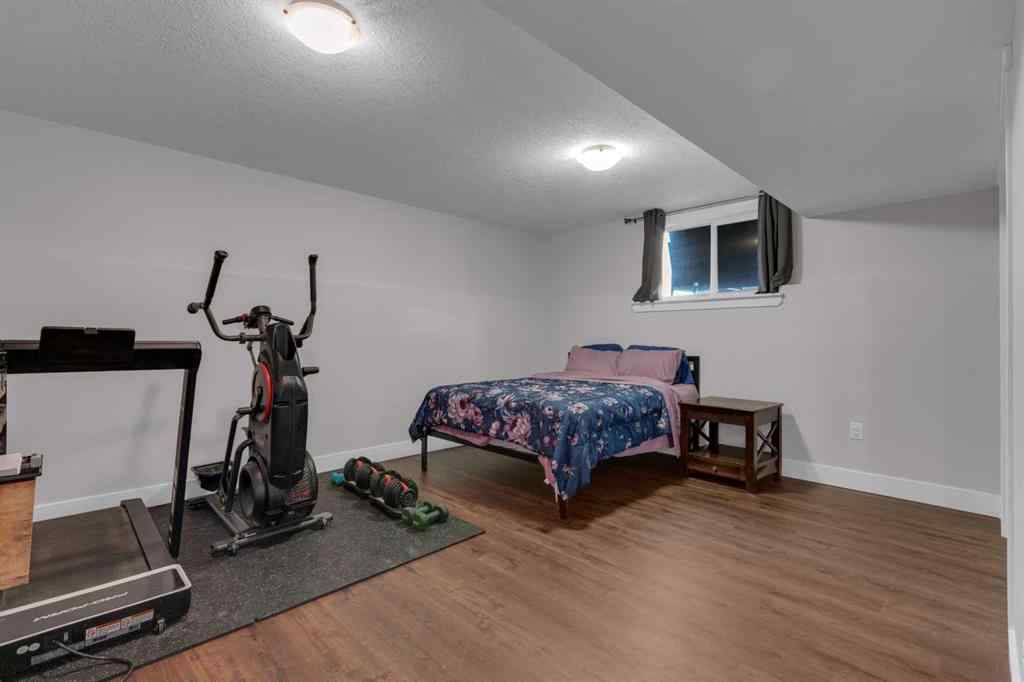 MLS® A2258643 - 212 3 Street N in NONE Vulcan, Residential