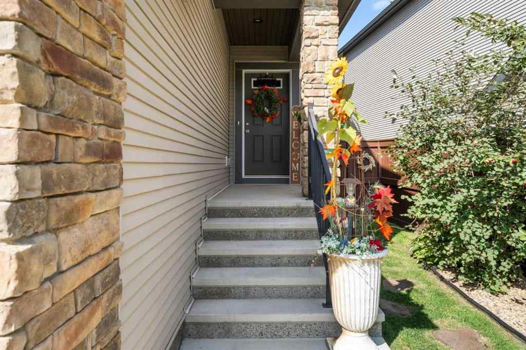 MLS® A2258645 - 40 Cranarch Crescent SE in Cranston Calgary, Residential