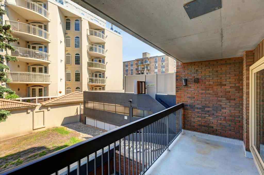 MLS® A2258649 - Unit #211 1335 12 Avenue  in Beltline Calgary, Residential