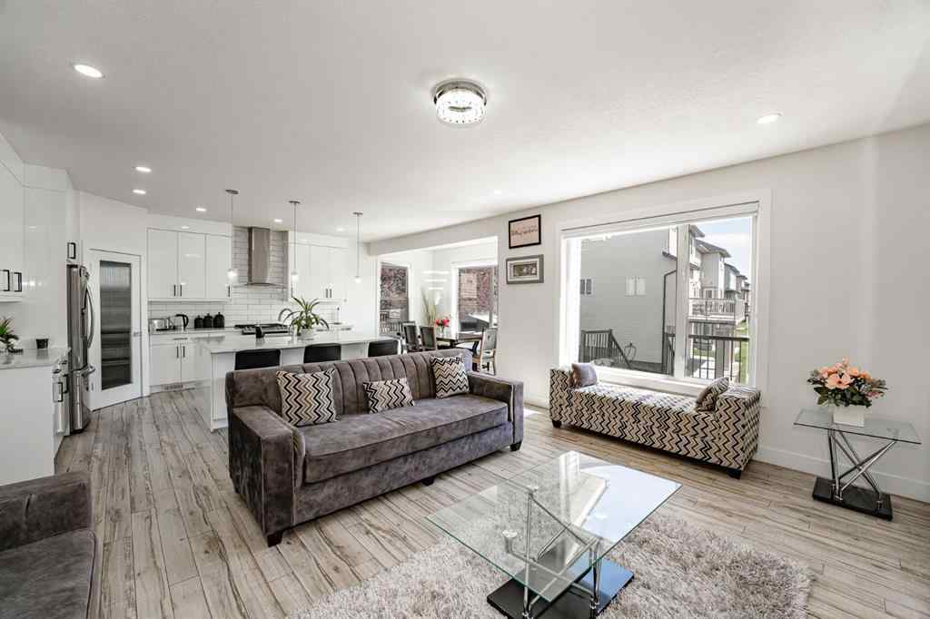 MLS® A2258651 - 132 Willowmere Close  in Westmere Chestermere, Residential