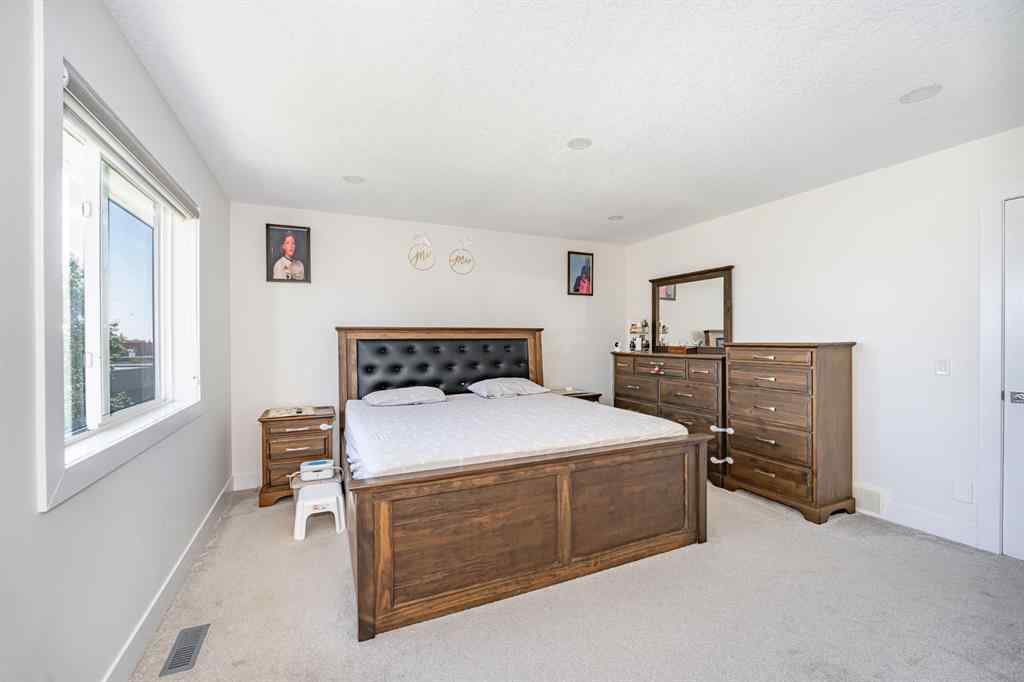 MLS® A2258651 - 132 Willowmere Close  in Westmere Chestermere, Residential