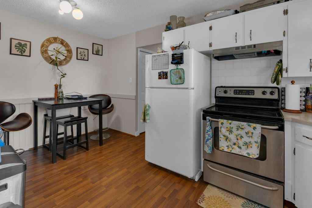 MLS® A2258658 - 4707 Mardale Road NE in Marlborough Calgary, Residential