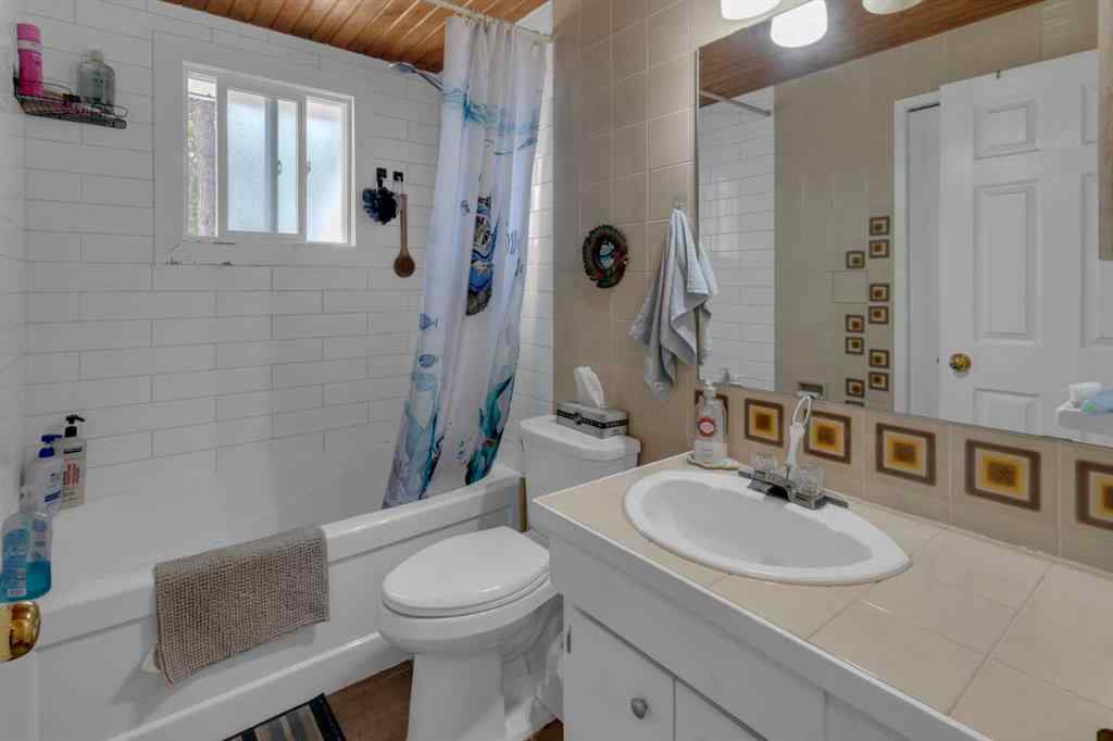 MLS® A2258658 - 4707 Mardale Road NE in Marlborough Calgary, Residential