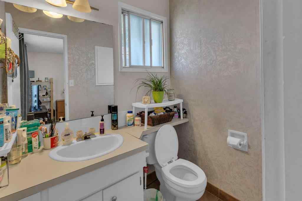 MLS® A2258658 - 4707 Mardale Road NE in Marlborough Calgary, Residential