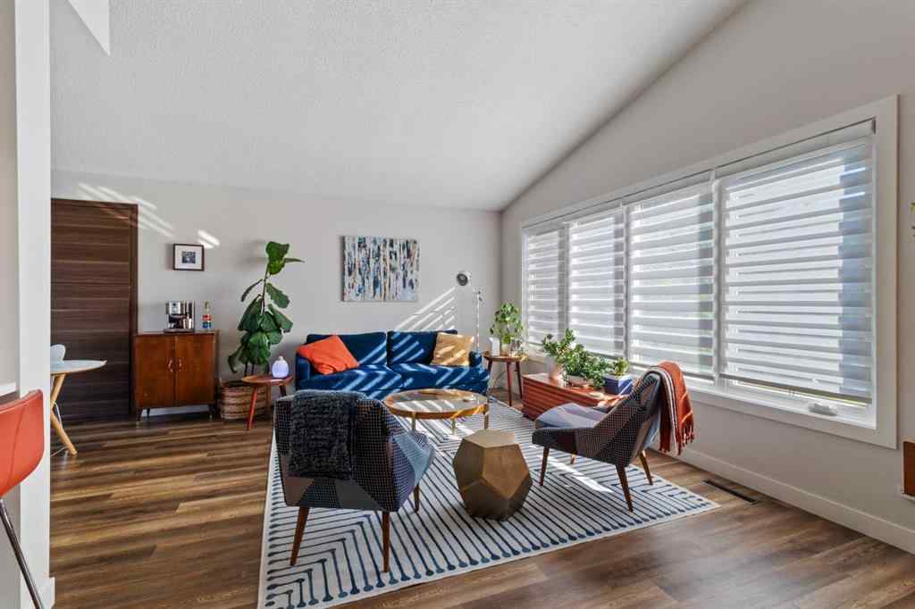 MLS® A2258663 - 3314 43 Avenue  in Mountview Red Deer, Residential