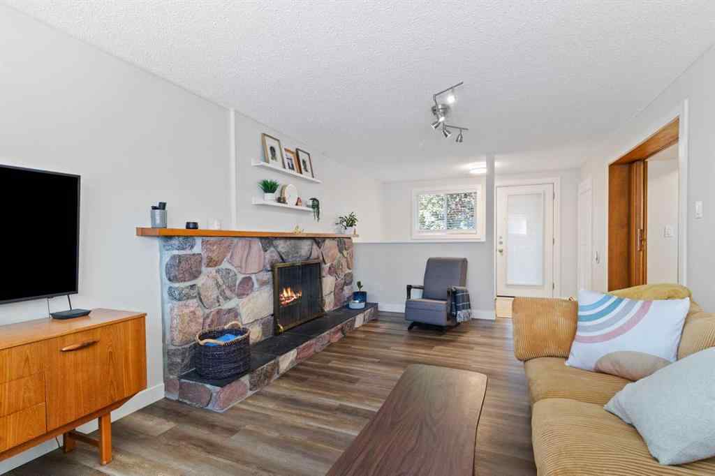 MLS® A2258663 - 3314 43 Avenue  in Mountview Red Deer, Residential