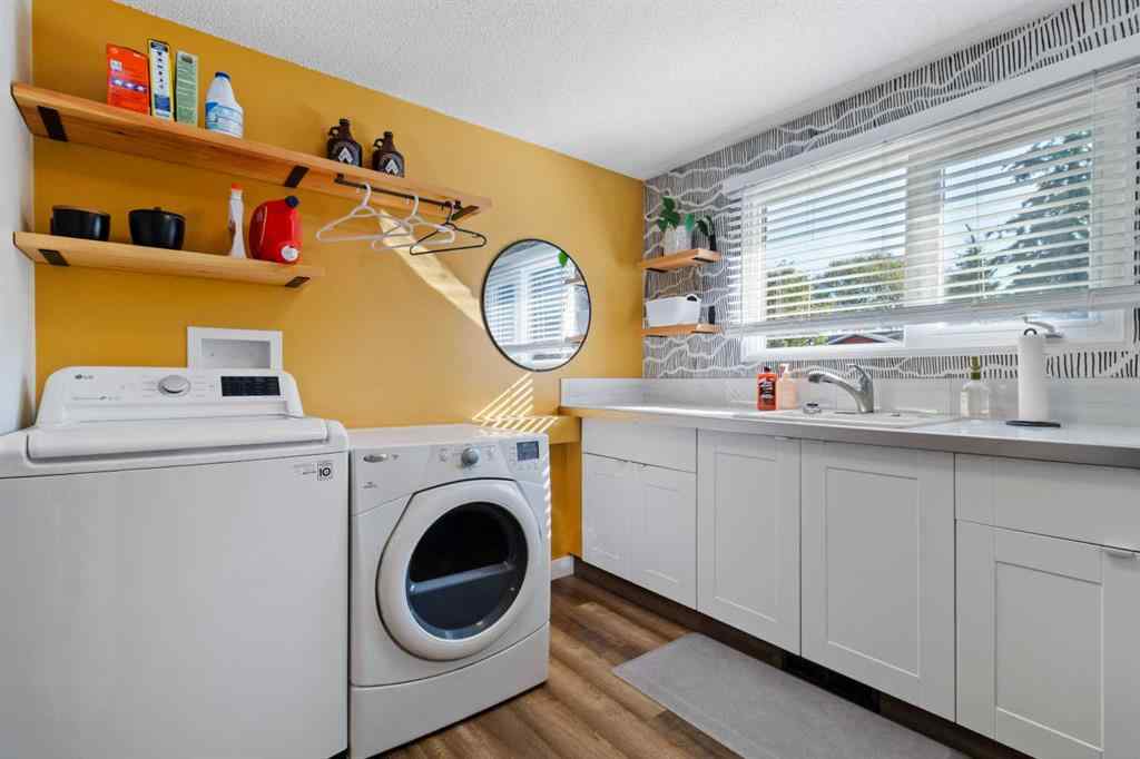 MLS® A2258663 - 3314 43 Avenue  in Mountview Red Deer, Residential