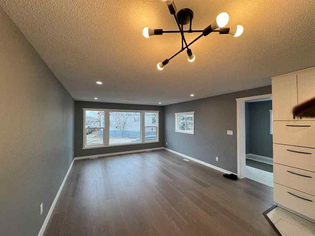 MLS® A2258665 - Unit #470 3223 83 Street NW in Greenwood/Greenbriar Calgary, Mobile