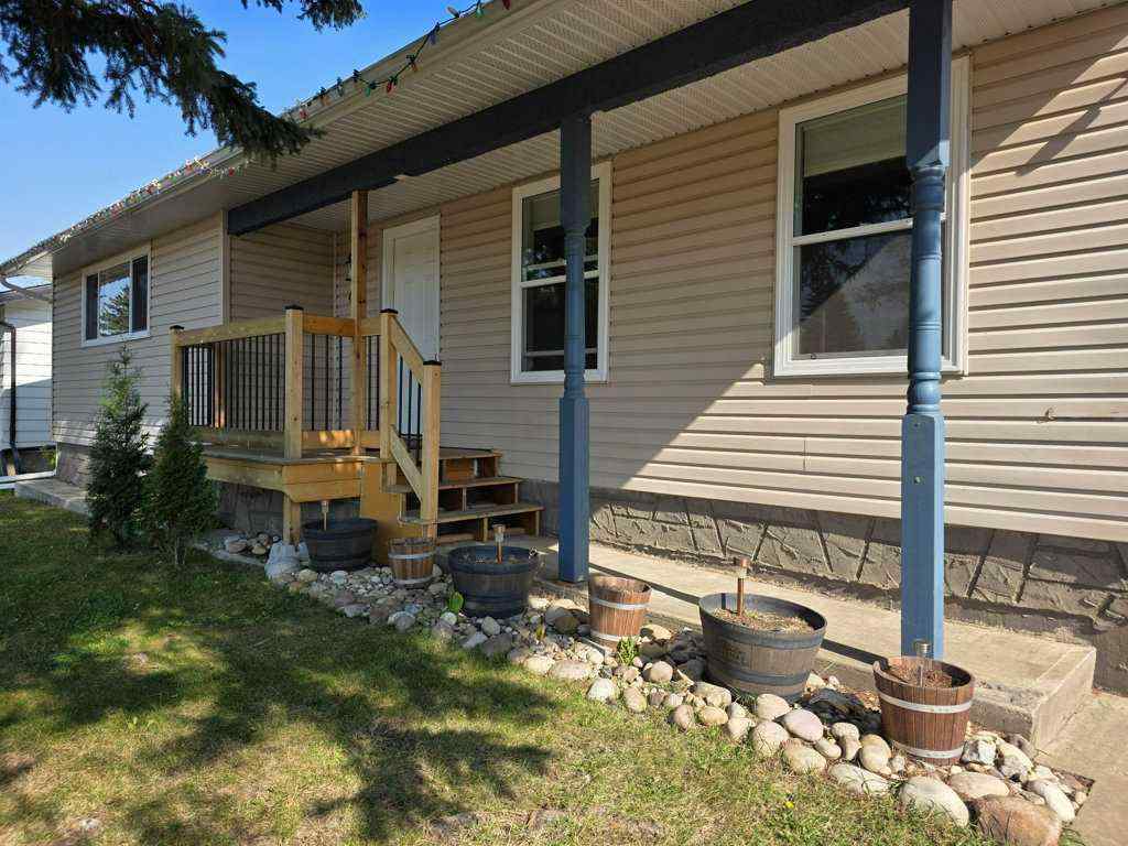 MLS® A2258666 - 405 8 Street NE in NONE Slave Lake, Residential